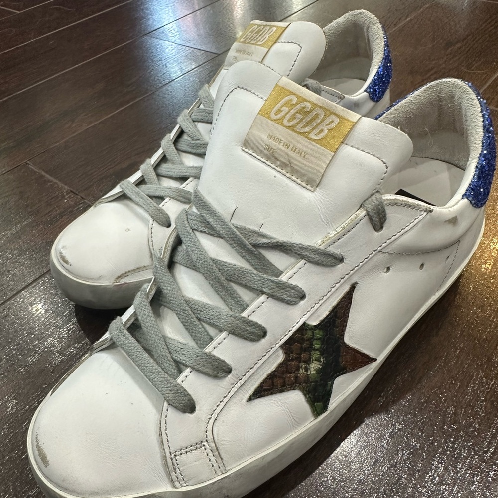 Golden Goose Sneakers